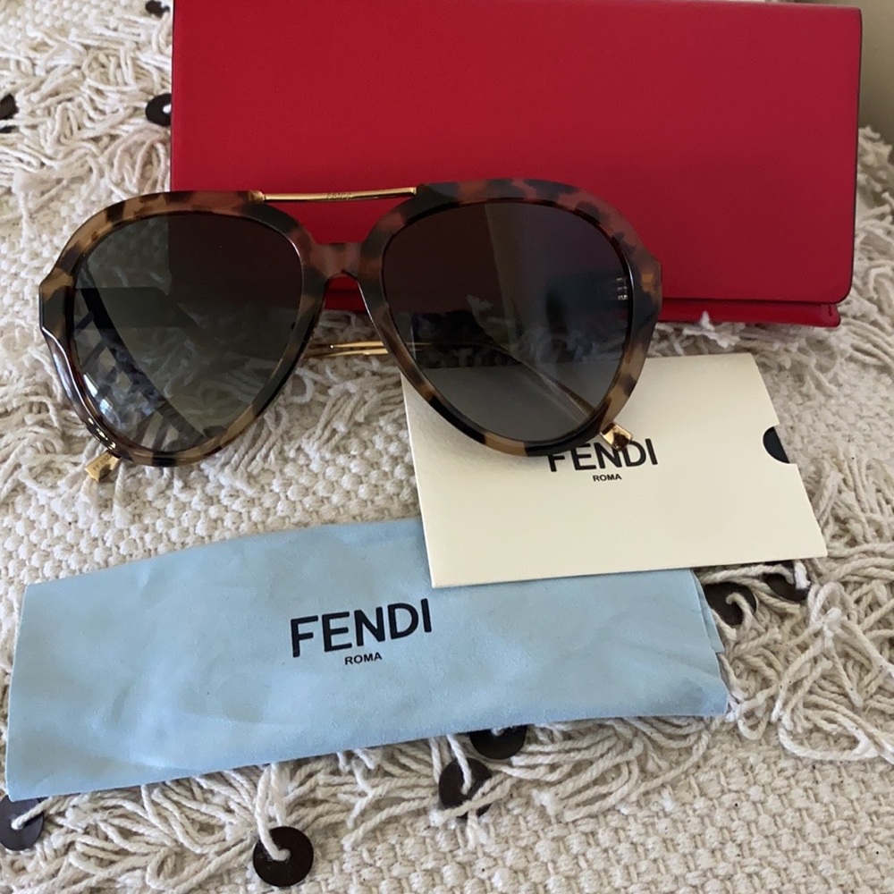FENDI 58mm Aviator Sunglasses - Dark Havana NWT